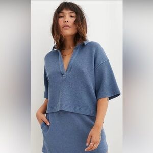 Like NEW Aerie Wonder Short Sleeved Polo Sweatshirt-Small